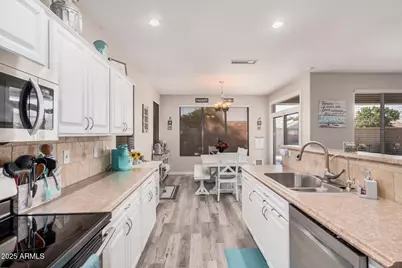 3904 S Sinova Avenue, Gilbert, AZ 85297 - Photo 7