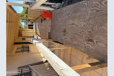 48 N Stansberry Avenue, Superior, AZ 85173 - Photo 9