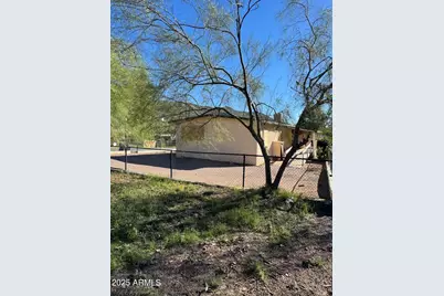 48 N Stansberry Avenue, Superior, AZ 85173 - Photo 7