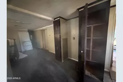 48 N Stansberry Avenue, Superior, AZ 85173 - Photo 11