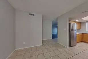 11219 N 51st Dr, Glendale, AZ 85304 - Photo 3