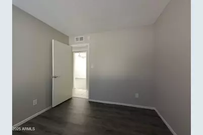 11219 N 51st Drive, Glendale, AZ 85304 - Photo 11