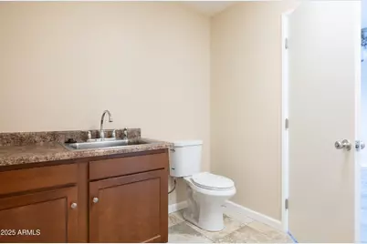 10530 W Alabama Avenue, Sun City, AZ 85351 - Photo 17