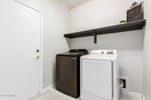 24817 W Hacienda Ave, Buckeye, AZ 85326 - Photo 17