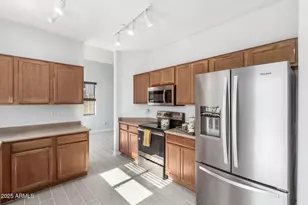 24817 W Hacienda Ave, Buckeye, AZ 85326 - Photo 7