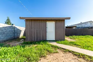 7808 W Clarendon Ave, Phoenix, AZ 85033 - Photo 33