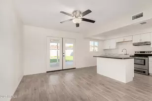 7808 W Clarendon Ave, Phoenix, AZ 85033 - Photo 11