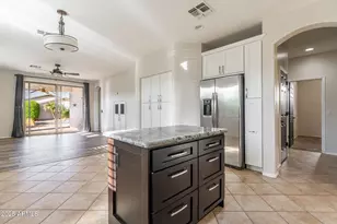 6850 S 27th Pl, Phoenix, AZ 85042 - Photo 9