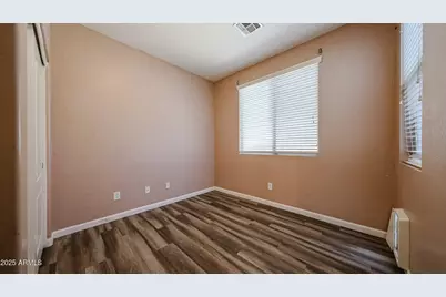 10040 W Kingman Street, Tolleson, AZ 85353 - Photo 9