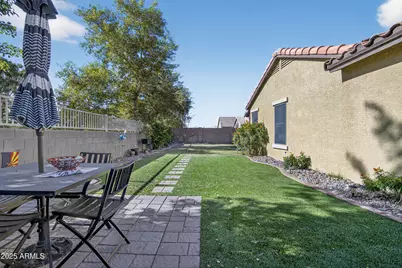 18549 W Vogel Avenue, Goodyear, AZ 85338 - Photo 45