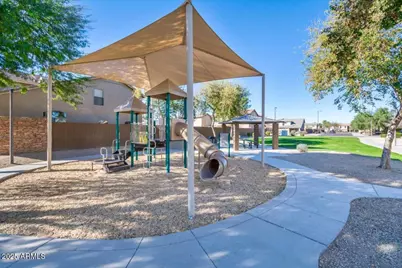 12450 W San Juan Avenue, Litchfield Park, AZ 85340 - Photo 17