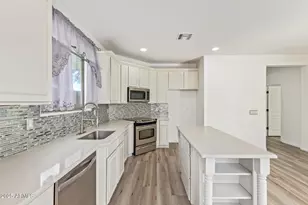 3853 E Claxton Ave, Gilbert, AZ 85297 - Photo 11