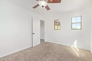 3853 E Claxton Ave, Gilbert, AZ 85297 - Photo 21