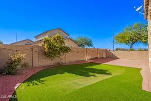 3853 E Claxton Ave, Gilbert, AZ 85297 - Photo 23