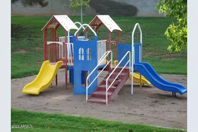 1811 S 39th Street #37, Mesa, AZ 85206 - Photo 5