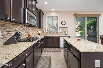 5208 W Straight Arrow Lane, Phoenix, AZ 85083 - Photo 13