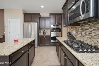 5208 W Straight Arrow Lane, Phoenix, AZ 85083 - Photo 15