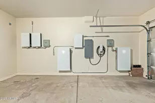 12136 W Tether Trl, Peoria, AZ 85383 - Photo 33