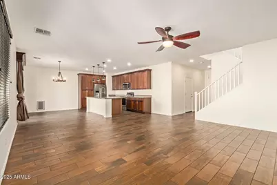 12136 W Tether Trail, Peoria, AZ 85383 - Photo 7