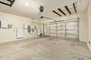 12136 W Tether Trl, Peoria, AZ 85383 - Photo 31