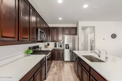 7104 W Spur Drive, Peoria, AZ 85383 - Photo 11