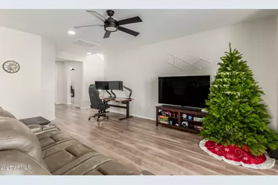 7104 W Spur Drive, Peoria, AZ 85383 - Photo 17