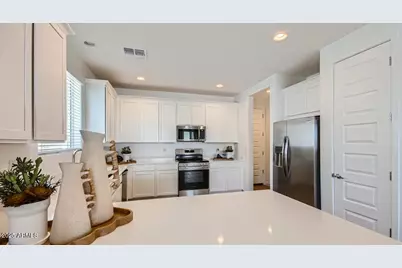 24625 N 164th Drive, Surprise, AZ 85387 - Photo 5