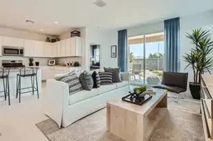 24891 N 174th Ave, Surprise, AZ 85387 - Photo 9