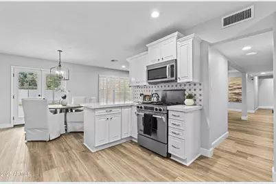 4122 N 56th Street, Phoenix, AZ 85018 - Photo 9