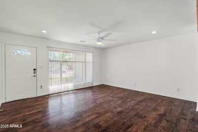 8638 E Palm Lane, Scottsdale, AZ 85257 - Photo 11