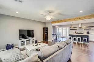 8638 E Palm Ln, Scottsdale, AZ 85257 - Photo 9