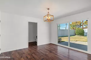 8638 E Palm Ln, Scottsdale, AZ 85257 - Photo 7