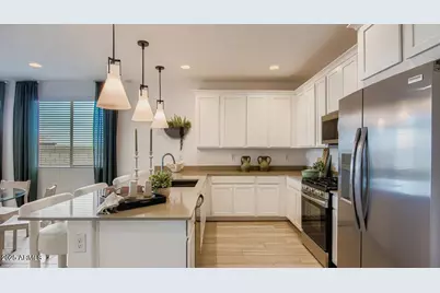 9540 W Flower Street, Phoenix, AZ 85037 - Photo 3