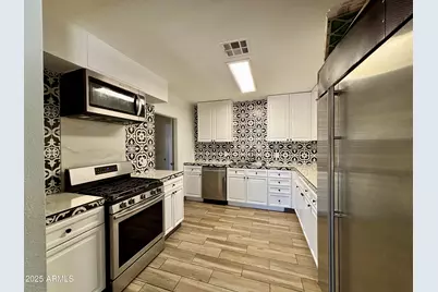 6035 W Maryland Avenue, Glendale, AZ 85301 - Photo 7