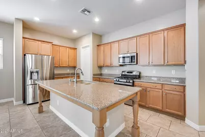 4630 E Navigator Lane, Phoenix, AZ 85050 - Photo 1