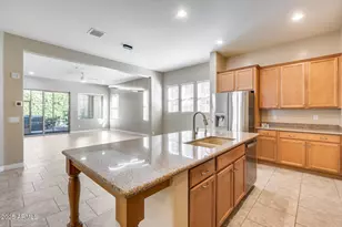 4630 E Navigator Ln, Phoenix, AZ 85050 - Photo 1