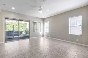 4630 E Navigator Ln, Phoenix, AZ 85050 - Photo 15