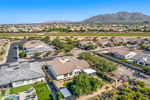 7588 S Peppertree Dr, Gilbert, AZ 85298 - Photo 113