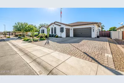 7588 S Peppertree Drive, Gilbert, AZ 85298 - Photo 11