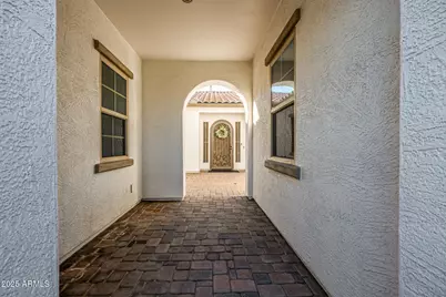 7588 S Peppertree Drive, Gilbert, AZ 85298 - Photo 13