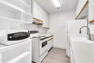 5525 E Thomas Rd, Phoenix, AZ 85018 - Photo 21