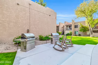 5525 E Thomas Road #F9, Phoenix, AZ 85018 - Photo 47