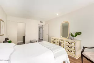 10027 W Forrester Dr, Sun City, AZ 85351 - Photo 13