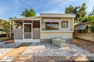 10401 N Cave Creek Rd, Phoenix, AZ 85020 - Photo 25