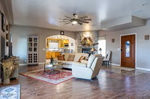 197 N Pottebaum Ave, Casa Grande, AZ 85122 - Photo 5