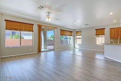 35210 N 30th Drive, Phoenix, AZ 85086 - Photo 13