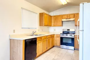 1836 N Stapley Dr, Mesa, AZ 85203 - Photo 7