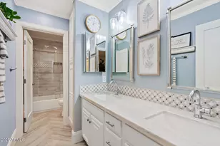 824 N York Cir, Mesa, AZ 85213 - Photo 33