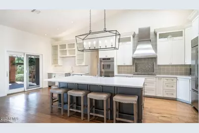 3835 E Talowa Street, Phoenix, AZ 85044 - Photo 1