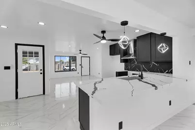 10908 N 88th Drive, Peoria, AZ 85345 - Photo 13